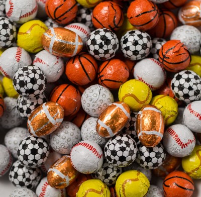 SPORTS BALLS ASSORTED FOIL WRAPPED